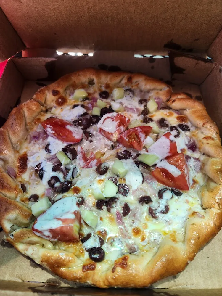 Greek Pizza